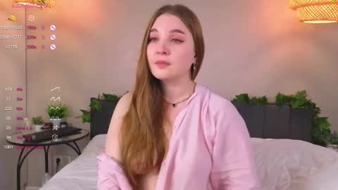 Luna online show from September 2025 05:09:02 AM