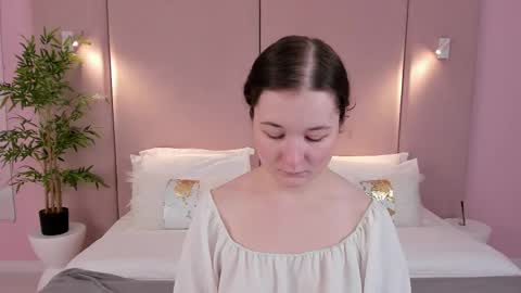 Nancy online show from March 2026 03:20:01 AM