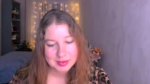 Snapshot of nancysanders chatting on December 2025 10:20:02 AM Nancy online show from December 2025 10:20:02 AM