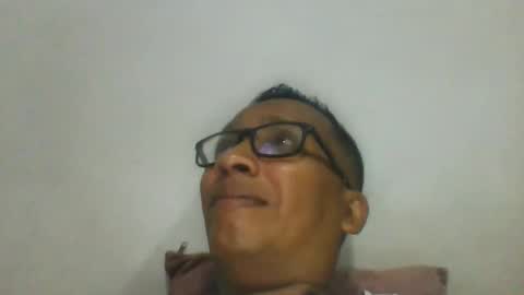 Snapshot of nando_rincon050279 chatting on October 2025 05:57:02 AM Nando Rincon online show from October 2025 05:57:02 AM