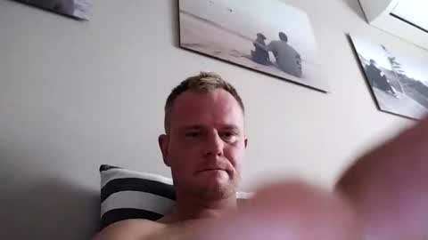 nandosss online show from October 2025 10:19:02 AM
