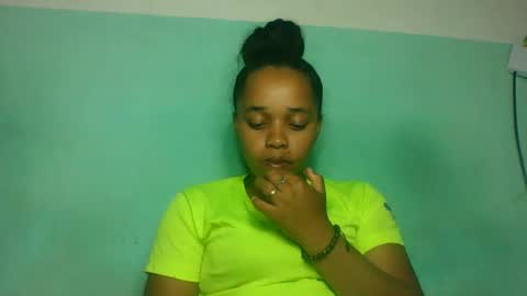Snapshot of nandrianina416143 chatting on June 2026 06:18:01 AM nandrianina416143 online show from June 2026 06:18:01 AM