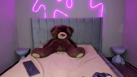 Snapshot of nanii_velvett chatting on October 2025 01:20:01 PM Nanii online show from October 2025 01:20:01 PM