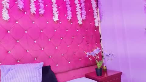 nanis james15 online show from January 2026 03:22:01 AM