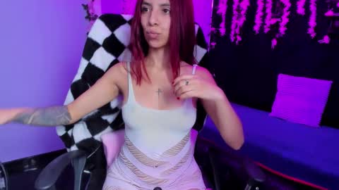 nanis james15 online show from February 2026 07:54:01 PM