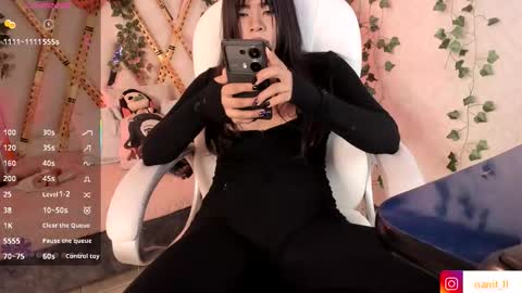 anna online show from October 2025 06:29:02 PM