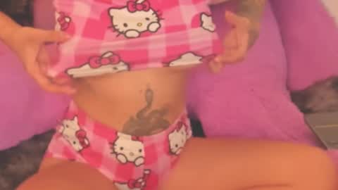 Snapshot of nany_tnt chatting on January 2025 04:27:01 AM NANY online show from January 2025 04:27:01 AM