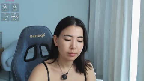 Snapshot of naomi_52 chatting on June 2026 01:29:02 AM Naomi online show from June 2026 01:29:02 AM