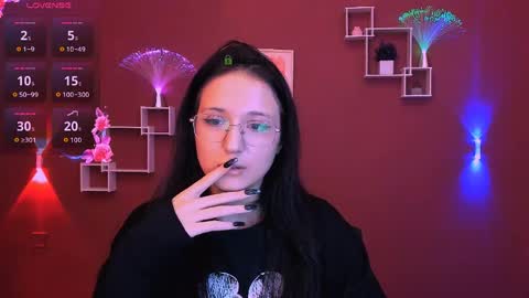 naomi_fox__ online show from May 2026 08:24:01 PM