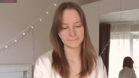 Naomi online show from July 2026 01:40:01 PM