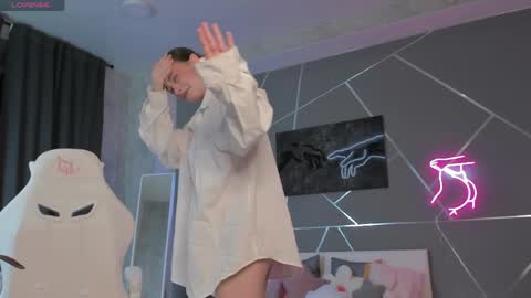 naomi_reiss online show from April 2026 12:16:01 AM