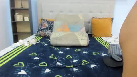 naomi_sex21 online show from February 2026 01:00:02 PM