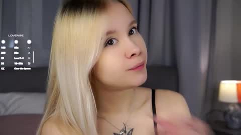 Snapshot of naomibry chatting on January 2026 11:15:02 AM Angel online show from January 2026 11:15:02 AM