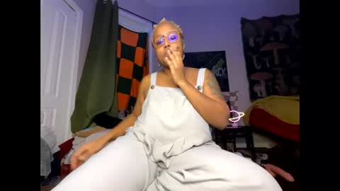 Naomigiirl6 online show from January 2025 05:23:02 PM