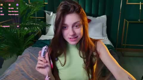 Snapshot of naomimur chatting on October 2025 05:05:02 AM Naomi online show from October 2025 05:05:02 AM