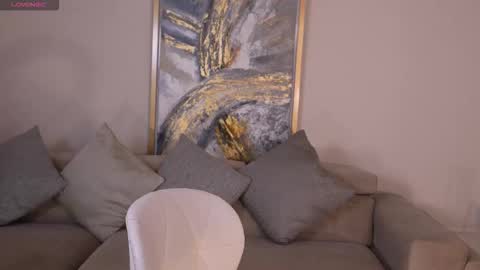 Naomi online show from March 2026 12:38:01 PM