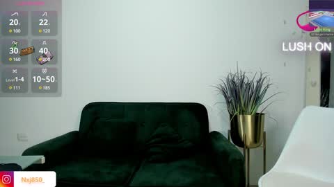 Naomi     online show from January 2025 12:09:01 AM