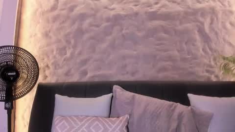 Snapshot of naomy_gyal chatting on February 2026 01:00:02 PM I am Naomy online show from February 2026 01:00:02 PM