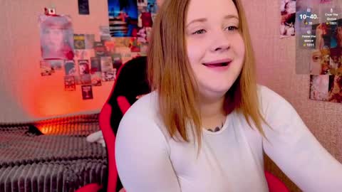 Naomy Rey online show from April 2026 12:14:02 PM