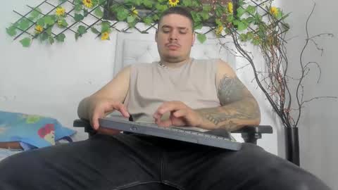 deibyd online show from November 2025 04:22:02 AM