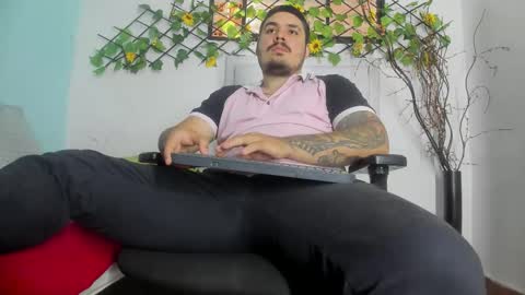 deibyd online show from November 2025 08:42:02 PM