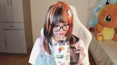 Naree online show from April 2026 03:32:02 PM