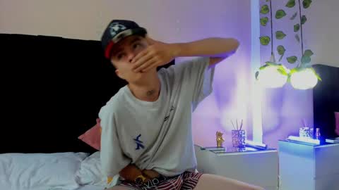 Nascary Fox online show from September 2025 08:00:02 PM