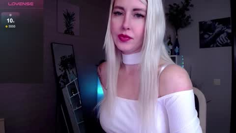 Snapshot of nastasya_cute chatting on March 2025 01:58:02 AM Nastya online show from March 2025 01:58:02 AM