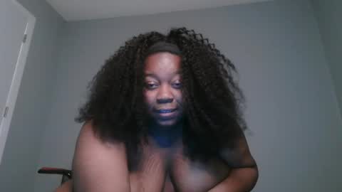 Snapshot of nastygal1999 chatting on January 2025 05:42:01 AM nastygal1999 online show from January 2025 05:42:01 AM