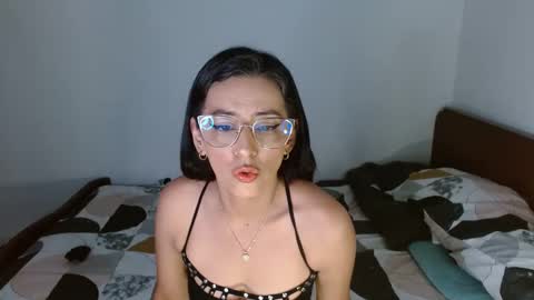 Snapshot of nat4youlove chatting on December 2024 11:18:02 PM nathalia online show from December 2024 11:18:02 PM