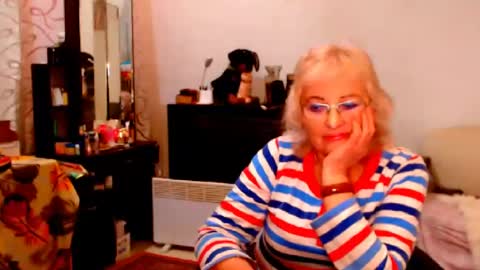 natali online show from February 2025 07:45:02 PM