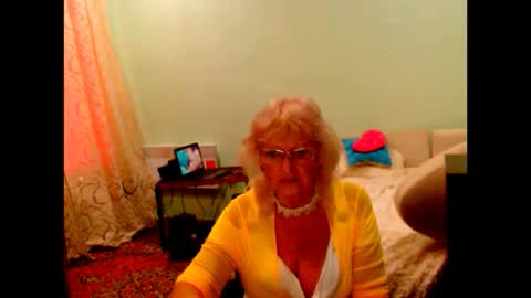 natali online show from October 2025 01:43:02 PM