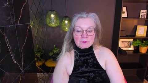 NataliCloud online show from April 2026 01:22:01 PM