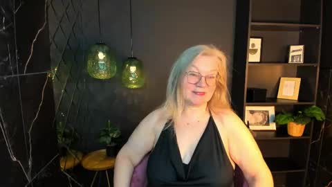 Snapshot of natalicloud chatting on April 2026 01:27:02 PM NataliCloud online show from April 2026 01:27:02 PM