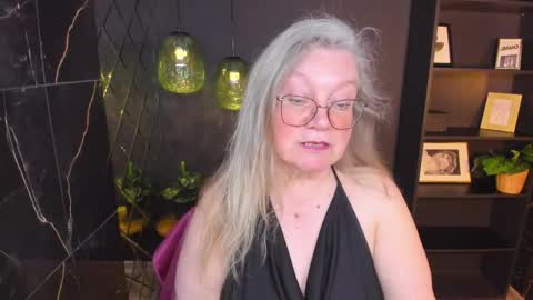 Snapshot of natalicloud chatting on May 2026 02:55:02 PM NataliCloud online show from May 2026 02:55:02 PM