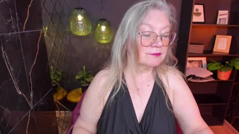 Snapshot of natalicloud chatting on June 2026 01:39:02 PM NataliCloud online show from June 2026 01:39:02 PM