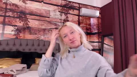 Natalie online show from November 2025 08:47:01 AM