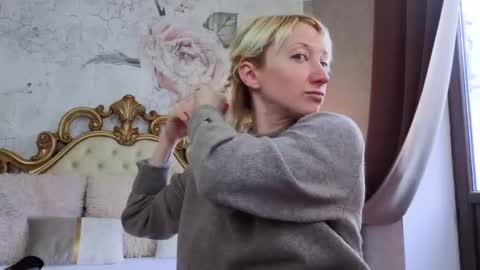 Natalie online show from March 2026 06:07:02 AM