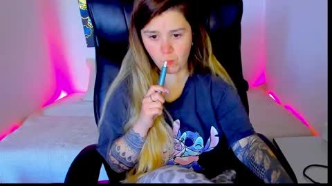 natalisecret online show from May 2026 12:32:02 PM