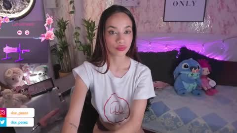 Snapshot of nataly_29 chatting on December 2024 05:40:01 AM MissNatis online show from December 2024 05:40:01 AM