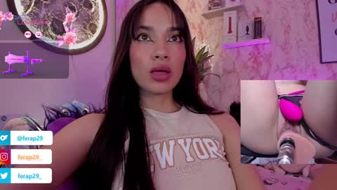 Snapshot of nataly_29 chatting on March 2025 03:44:01 AM MissNatis online show from March 2025 03:44:01 AM