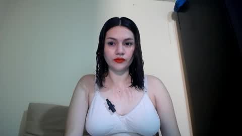 Nataly online show from October 2025 06:26:02 PM