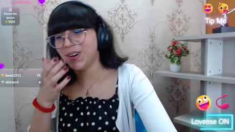 Snapshot of nataly_cloud chatting on December 2024 03:26:01 PM N A T A L Y online show from December 2024 03:26:01 PM