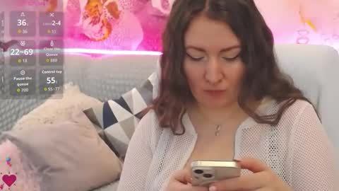 Nataly online show from November 2025 07:46:02 PM