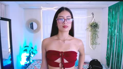 NATALY online show from April 2026 05:43:01 PM