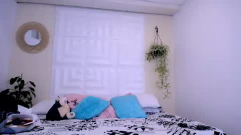 Snapshot of nataly_mcry chatting on June 2026 06:50:01 PM NATALY online show from June 2026 06:50:01 PM