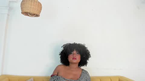 Snapshot of nataly_velez chatting on March 2025 04:44:02 PM Naty online show from March 2025 04:44:02 PM
