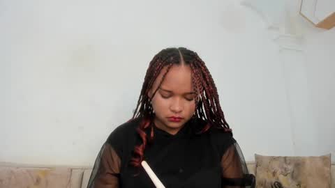 Snapshot of nataly_velez chatting on September 2025 12:18:02 PM Naty online show from September 2025 12:18:02 PM