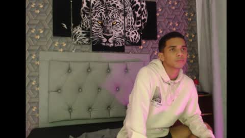 Snapshot of natan_latino chatting on October 2025 05:06:01 AM Natan online show from October 2025 05:06:01 AM