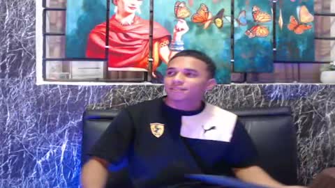 Snapshot of natan_latino chatting on April 2026 02:18:01 AM Natan online show from April 2026 02:18:01 AM